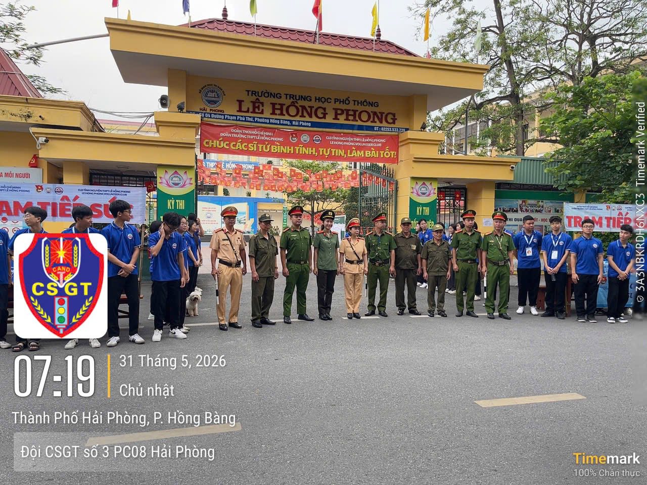 Lực lượng Cảnh sát giao thông thành phố đồng loạt ra quân “Tiếp sức mùa thi 2026”